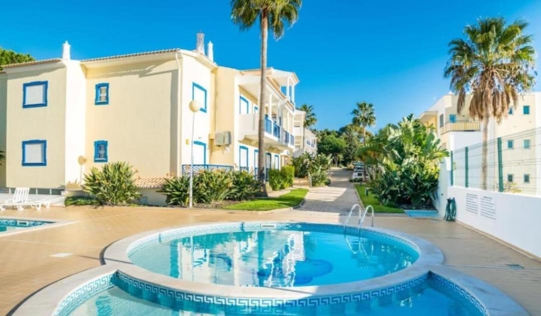 Flamingos Apartment With 2 Swimming Pool Com Check In E Check Out Ao Domingo Em Julho E Agosto Albufeira Exterior foto